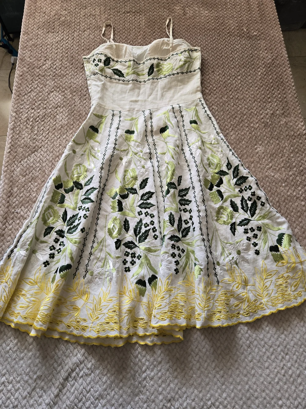 Sue Wong 100% Linen Embroidered Floral Dress Size 8 White Green Yellow